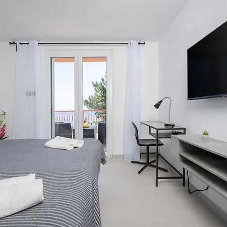Apartmán Luxury Seaview By Interhome