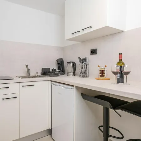 Apartmán Luxury Seaview By Interhome *