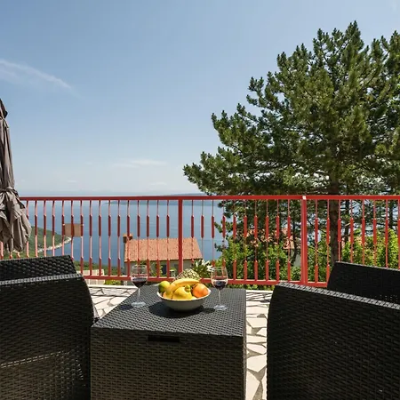 Luxury Seaview By Interhome